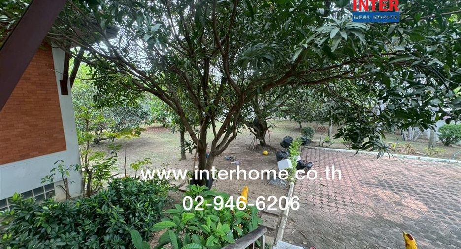 For sale 4 bedrooms house in Sam Phran, Nakhon Pathom