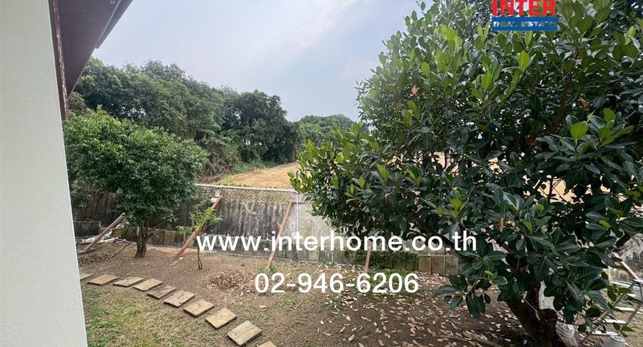 For sale 4 bedrooms house in Sam Phran, Nakhon Pathom