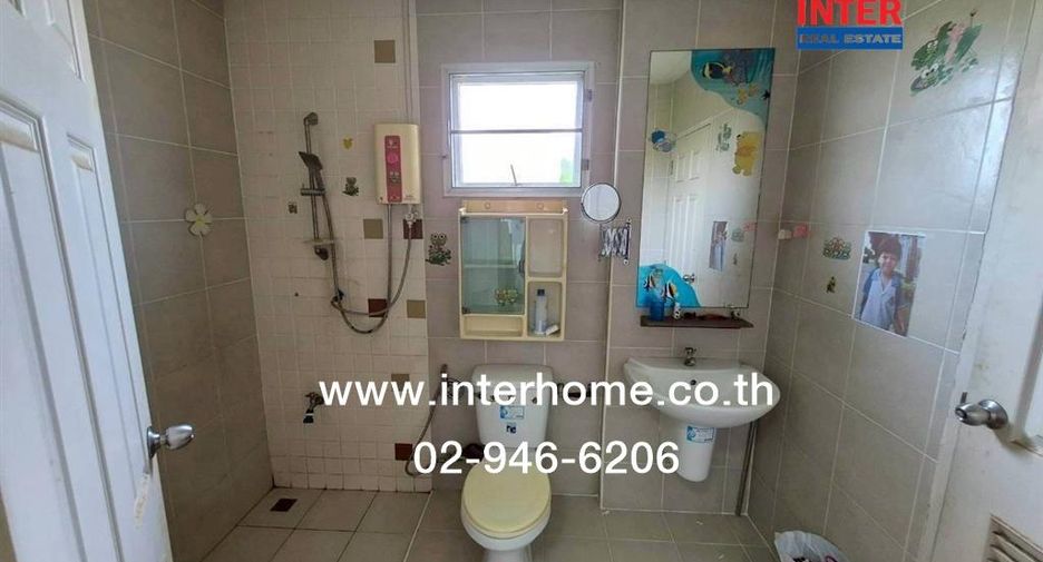 For sale 3 bedrooms house in Khlong Sam Wa, Bangkok