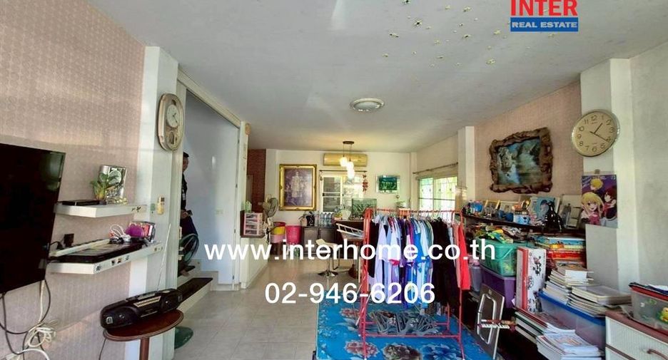 For sale 3 bedrooms house in Khlong Sam Wa, Bangkok