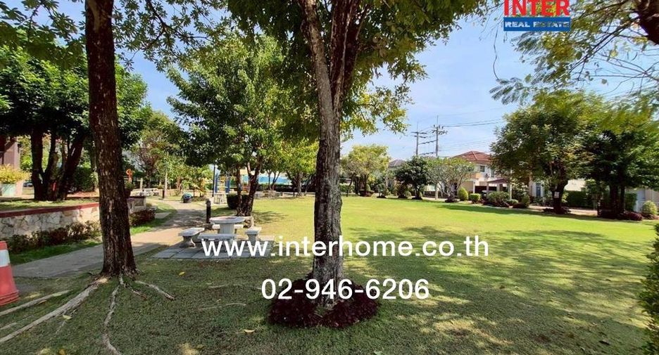 For sale 3 bedrooms house in Khlong Sam Wa, Bangkok