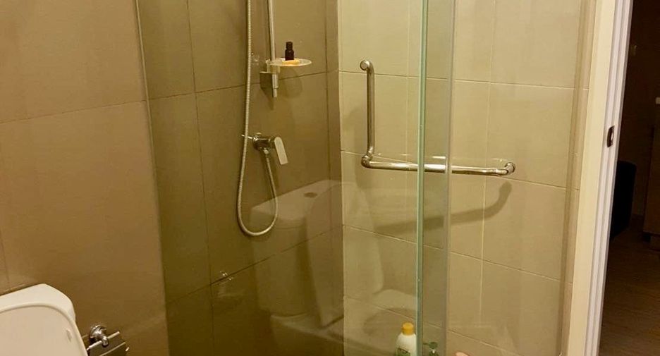 For sale 1 bed condo in Huai Khwang, Bangkok