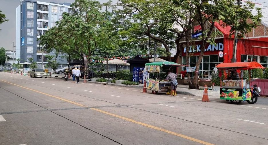 For sale 1 bed condo in Bang Khun Thian, Bangkok
