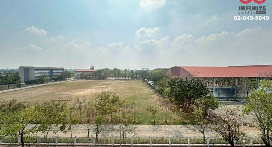 出售 19 卧室 公寓式住宅 在 Lat Krabang, 曼谷