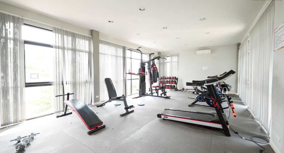 For sale 4 bedrooms townhouse in Lat Lum Kaeo, Pathum Thani