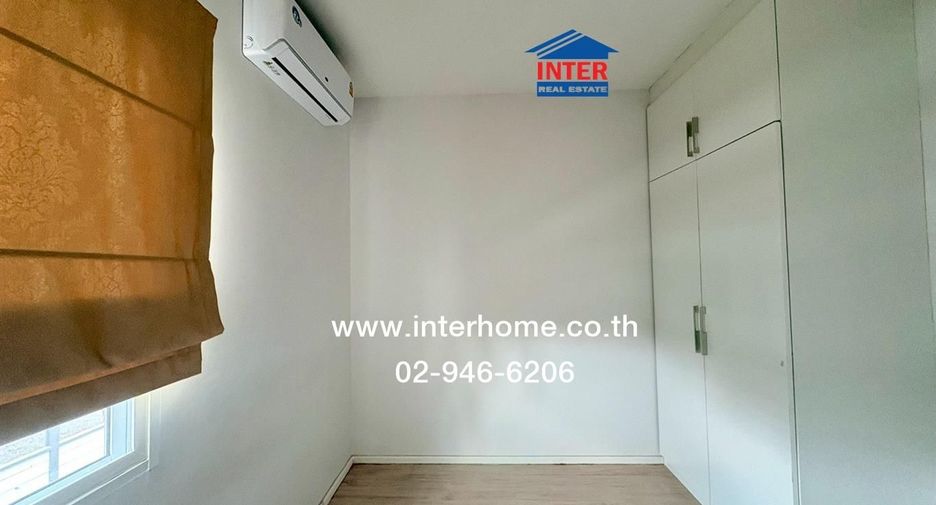 For sale 4 bedrooms house in Lam Luk Ka, Pathum Thani