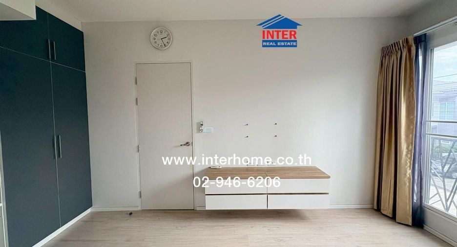 For sale 4 bedrooms house in Lam Luk Ka, Pathum Thani