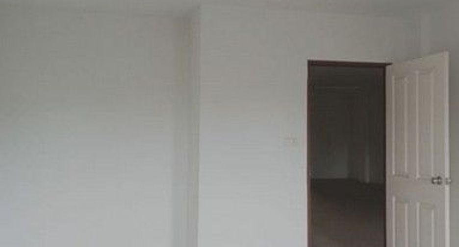 For sale 1 bed retail Space in Phrom Khiri, Nakhon Si Thammarat