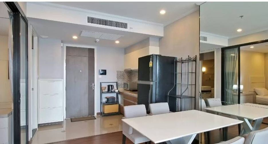 For rent and for sale 1 bed condo in Sathon, Bangkok