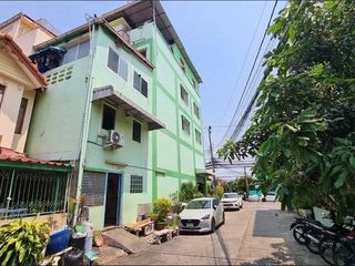 For sale 1 bed retail Space in Bang Khun Thian, Bangkok