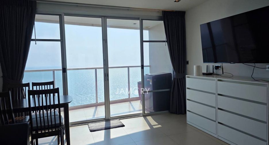 For rent and for sale 1 bed condo in Pratumnak, Pattaya