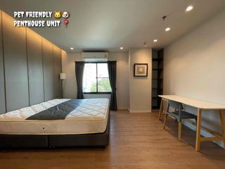 For rent 3 bedrooms apartment in Watthana, Bangkok