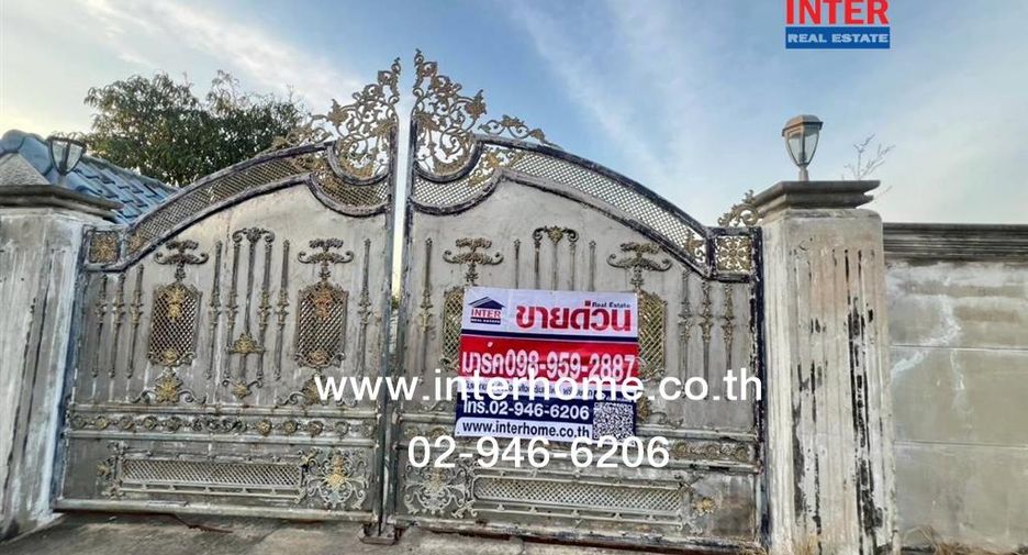 For sale 4 ベッドルーム house in Nakhon Chai Si, Nakhon Pathom