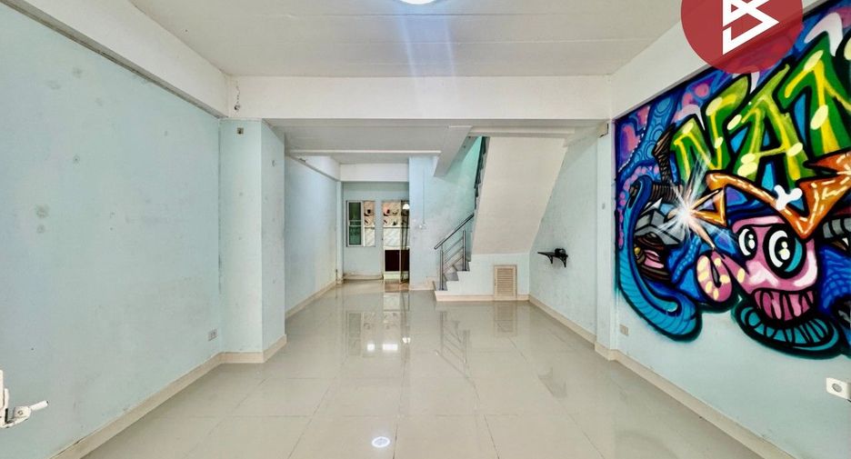 Casa adosada en venta de 2 habitaciones en Bang Phli, Samut Prakan