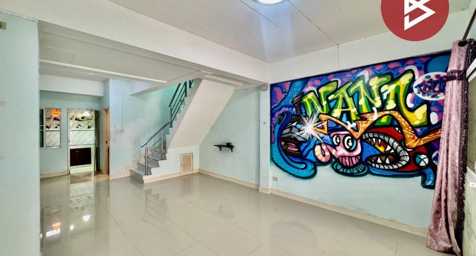 Casa adosada en venta de 2 habitaciones en Bang Phli, Samut Prakan