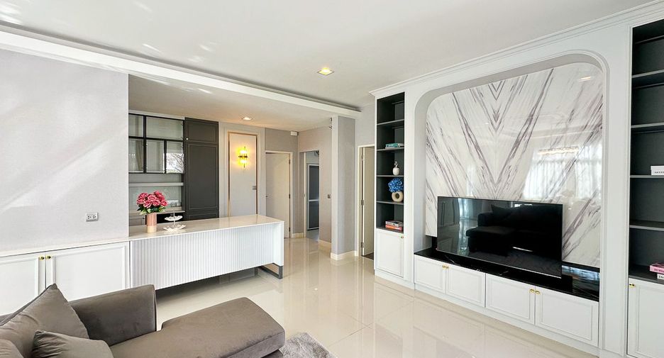 For sale 4 ベッドルーム house in San Sai, Chiang Mai