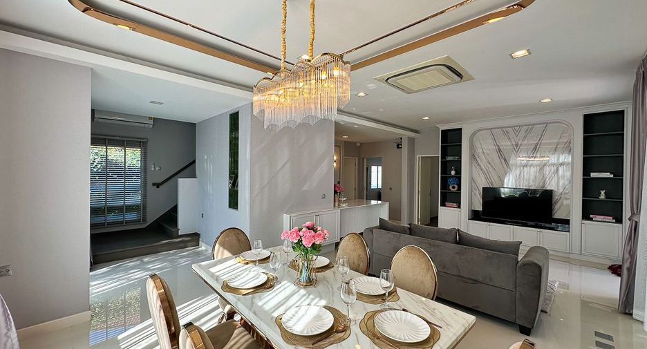 For sale 4 ベッドルーム house in San Sai, Chiang Mai