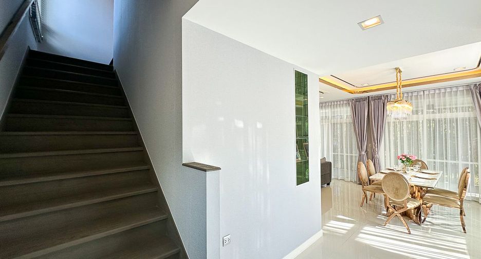 For sale 4 ベッドルーム house in San Sai, Chiang Mai