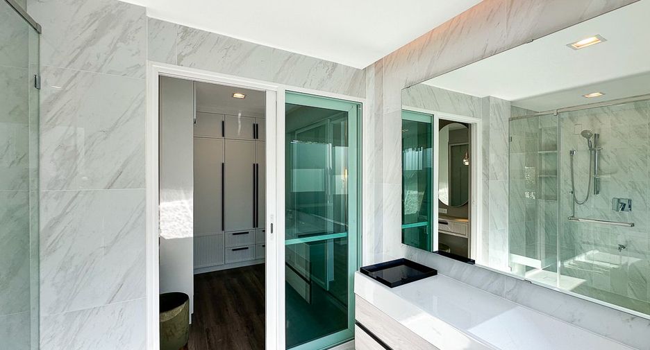 For sale 4 ベッドルーム house in San Sai, Chiang Mai
