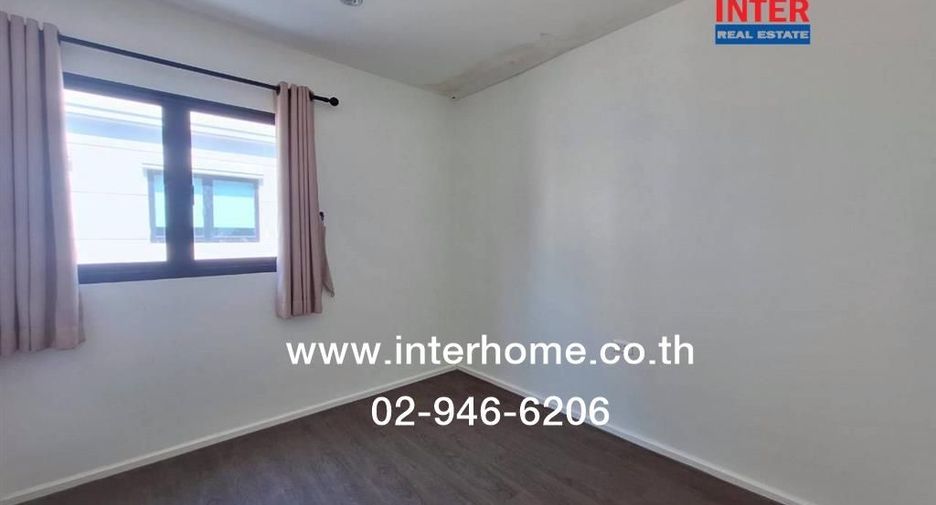 For sale 3 bedrooms townhouse in Bang Phli, Samut Prakan