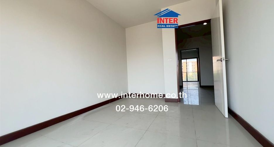 Local comercial en venta de 3 habitaciones en Nong Khaem, Bangkok