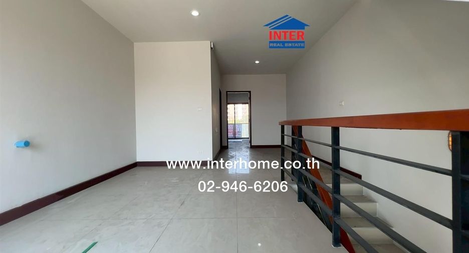 Local comercial en venta de 3 habitaciones en Nong Khaem, Bangkok