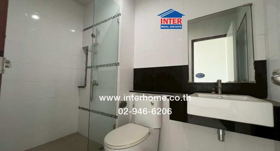 Local comercial en venta de 3 habitaciones en Nong Khaem, Bangkok
