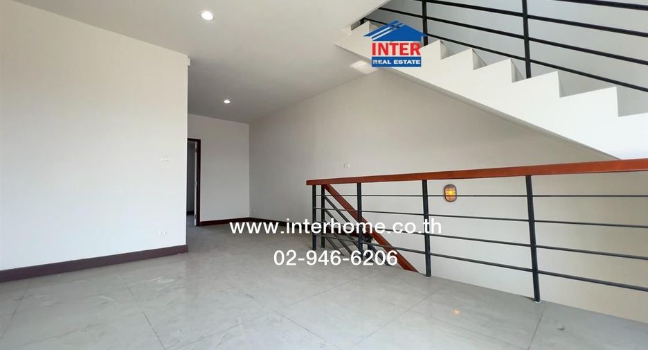 Local comercial en venta de 3 habitaciones en Nong Khaem, Bangkok