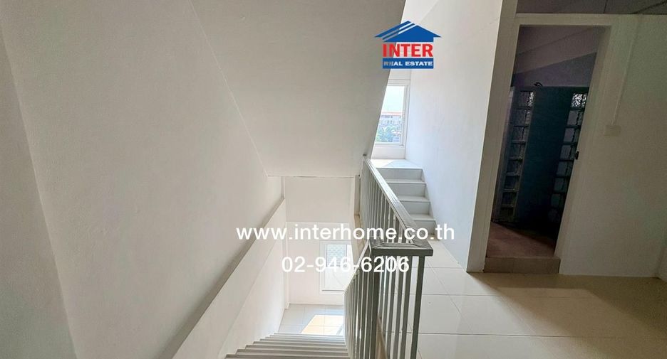 For sale 3 bedrooms retail Space in Bueng Kum, Bangkok