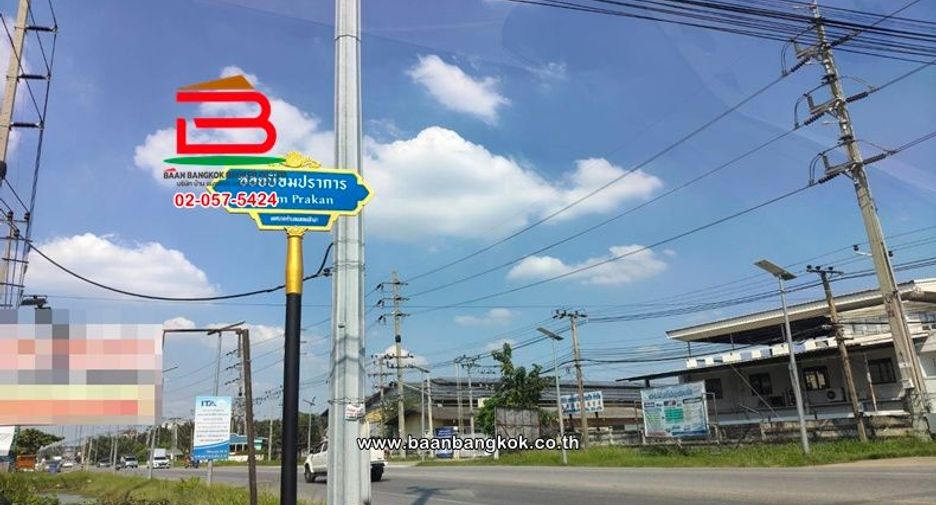 For rent and for sale 4 bedrooms townhouse in Phra Samut Chedi, Samut Prakan