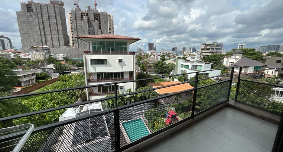 Wohnung zur Miete mit 2 Zimmer in Watthana, Bangkok