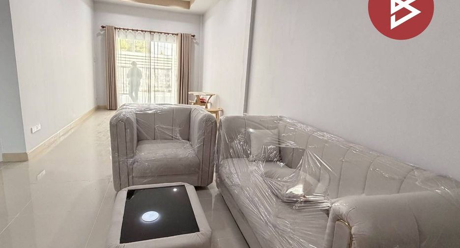 À vendre 2 chambres maison à Phan Thong, Chonburi
