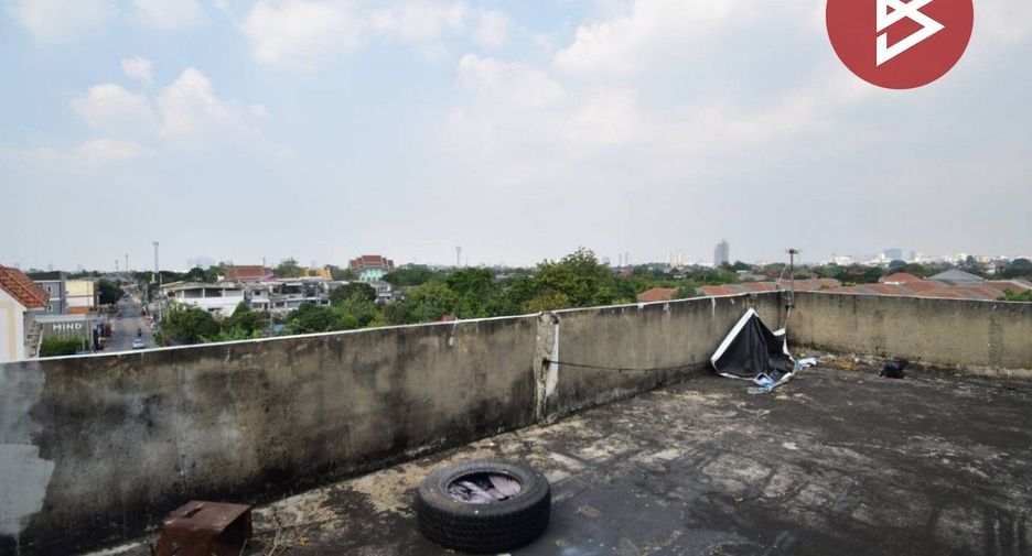 出售 1 卧室 商业空间 在 Bang Kruai, Nonthaburi