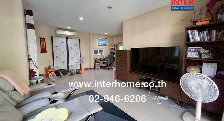 For sale 4 bedrooms house in Pak Kret, Nonthaburi
