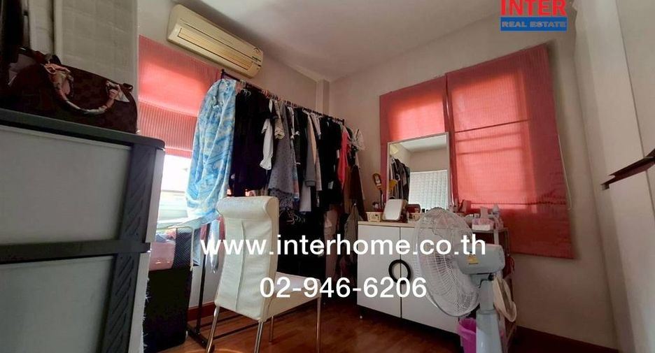 For sale 4 bedrooms house in Pak Kret, Nonthaburi