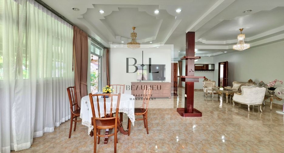 Haus zur Miete und zum Kauf mit 3 Zimmer in Bang Lamung, Chonburi