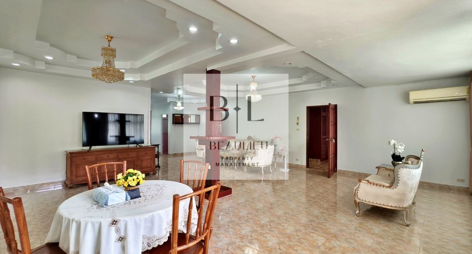 Haus zur Miete und zum Kauf mit 3 Zimmer in Bang Lamung, Chonburi