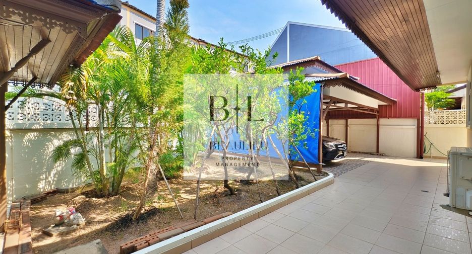 Haus zur Miete und zum Kauf mit 3 Zimmer in Bang Lamung, Chonburi