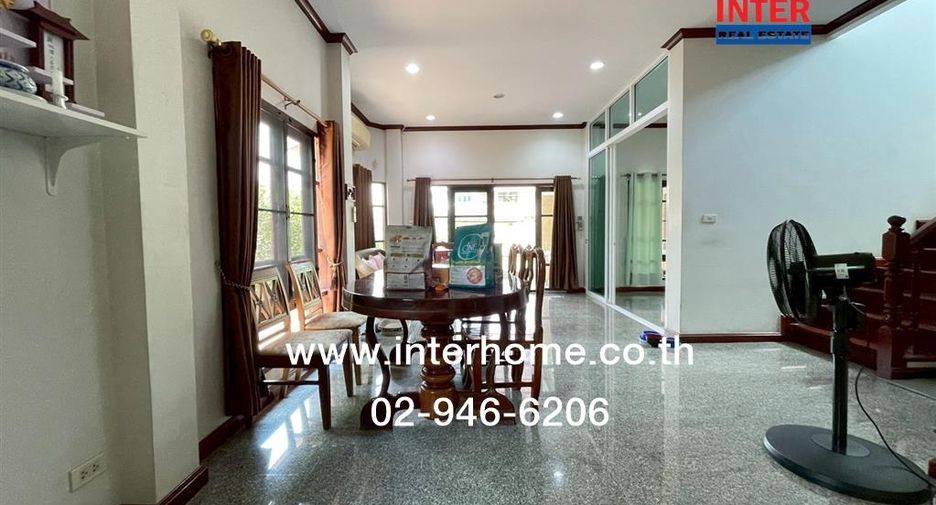 For sale 3 bedrooms house in Khan Na Yao, Bangkok