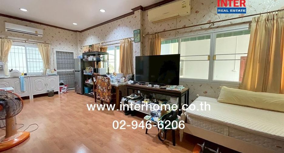 For sale 3 bedrooms house in Khan Na Yao, Bangkok