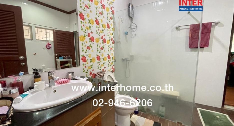 For sale 3 bedrooms house in Khan Na Yao, Bangkok