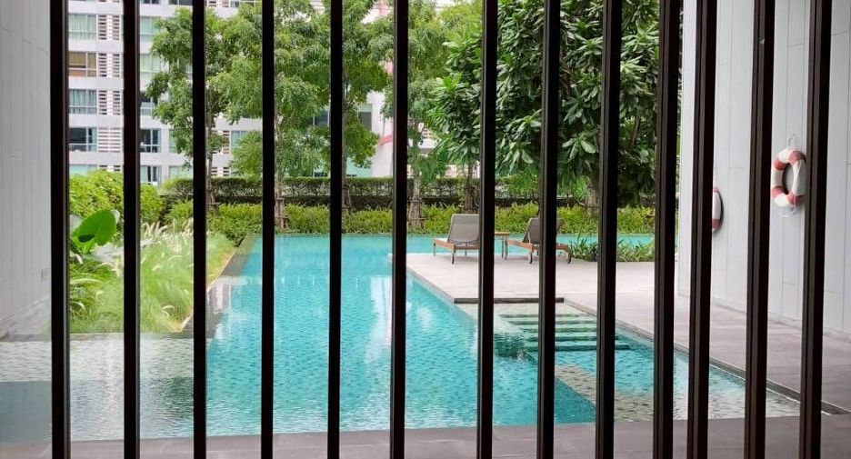 Condo en alquiler de 1 habitaciones en Khlong Toei, Bangkok