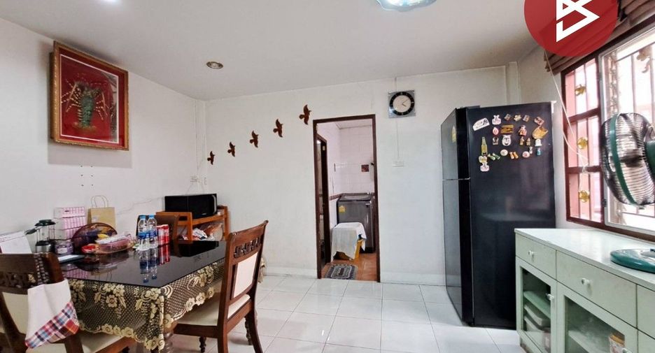 For sale 2 bedrooms house in Thawi Watthana, Bangkok
