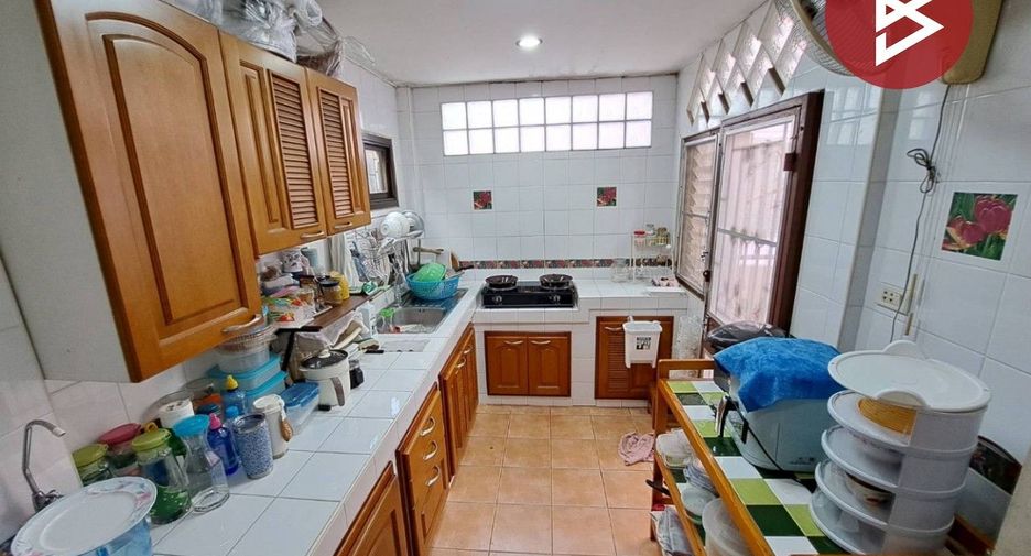 For sale 2 bedrooms house in Thawi Watthana, Bangkok