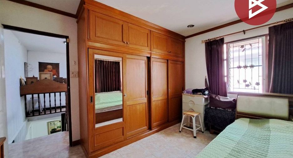 For sale 2 bedrooms house in Thawi Watthana, Bangkok