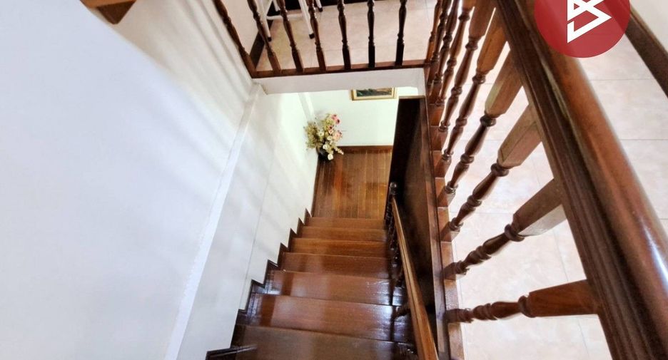 For sale 2 bedrooms house in Thawi Watthana, Bangkok