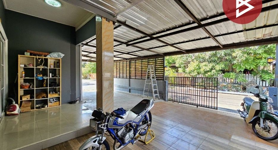 For sale 3 bedrooms house in Phan Thong, Chonburi