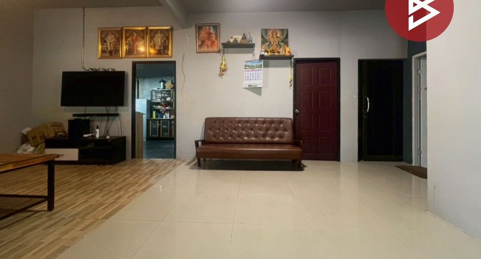 For sale 3 bedrooms house in Phan Thong, Chonburi