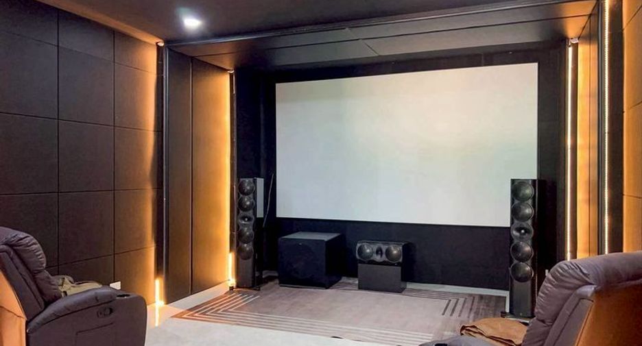 For sale 5 bedrooms townhouse in Bang Lamung, Chonburi