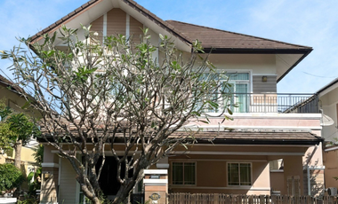 For sale 4 bedrooms house in Mueang Chiang Mai, Chiang Mai
